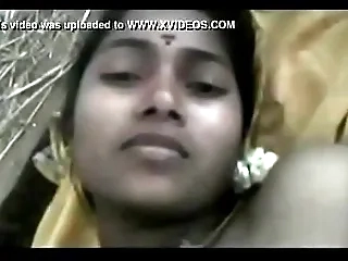 VID-20190503-PV0001-Tirumangalam (IT) Tamil 27 yrs old married beautiful, hot plus sexy housewife aunty Mrs. Jothilakshmi showing the brush boobs plus pussy to the brush 22 yrs old unmarried husband brother orgy sex video